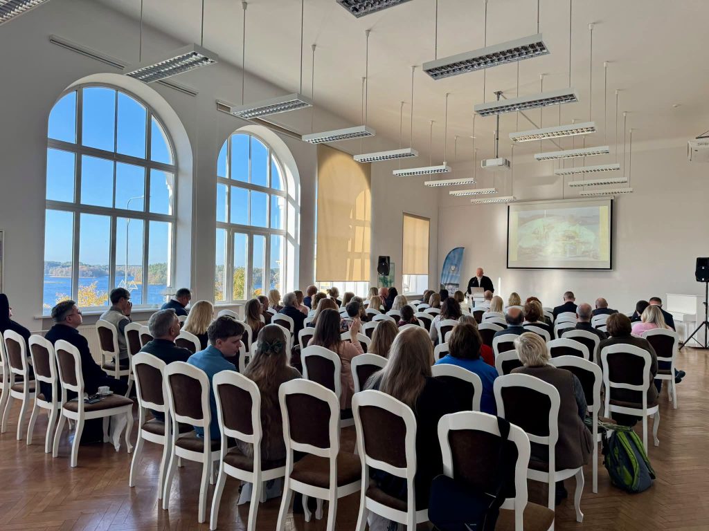 VIETOS PROJEKTAI PRISTATYTI ZARASŲ TURIZMO FORUME 2026